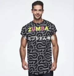 ZUMBA 総柄 Tシャツ ブラックサイズ:M - メルカリ