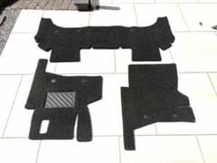 【Yassy様専用】ディフェンダー 110 フロアマット ブラック コイルマットのサムネイル