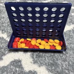 卓上ゲーム 4目並べ パズル 知育玩具のサムネイル