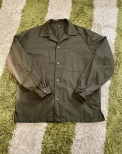 UNIQLO開襟シャツのサムネイル