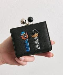 イアパピヨネ「PEZ ×ear」本革/コラボ三つ折りがま口財布 - メルカリ