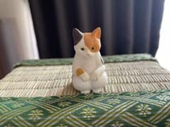 待ちぼうけ猫　ガチャガチャ　三毛猫のサムネイル