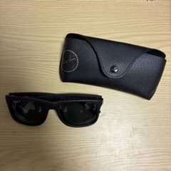 Ray-Ban RB4165F Justin Polarizedのサムネイル
