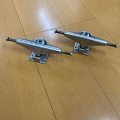 ベンチャー　venture トラック　5.2lowのサムネイル