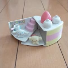 シナモロール　ケーキ型ハウスのサムネイル