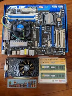 ASRock　マザーボード　ジャンクのサムネイル