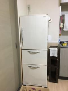 冷蔵庫のサムネイル