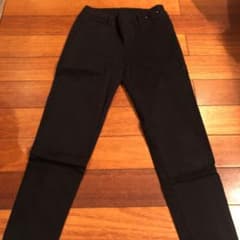 UNIQLOキッズ　140㎝　ブラックのサムネイル