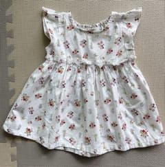 SIMPLE FREE 花柄ワンピース 90サイズのサムネイル