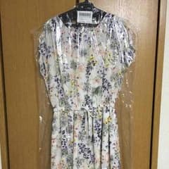 【ルルとん様専用】アーバンリサーチ 今期花柄ワンピースのサムネイル