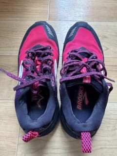 BROOKS Cascadia 16 トレランシューズ 22.5cmのサムネイル