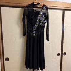 社交ダンス ドレス 黒 花柄 ラインストーン - メルカリ
