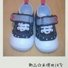 新品☆未使用☆キッズスニーカーのサムネイル