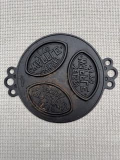 南部鉄器 中古　ワッフルプレート 3枚焼き 鉄製 日本製のサムネイル