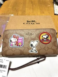 ★新品未使用★ COACH スヌーピー刺繍 長財布　☆箱付き☆ ☆新品未使用☆ COACH スヌーピー刺繍 長財布 ☆箱付き☆ - メルカリ