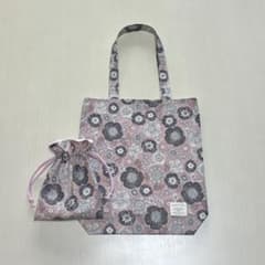 花柄トートバッグと巾着セット　ハンドメイドのサムネイル