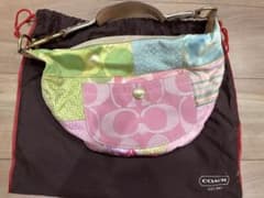 【レア】coachパッチワークデザイン ショルダーバッグのサムネイル