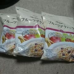 フルーツグラノーラのサムネイル
