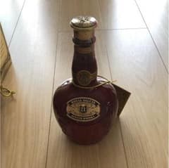 【値下げ】未開封ROYAL SALUTE 21年 赤 陶器ボトルのサムネイル