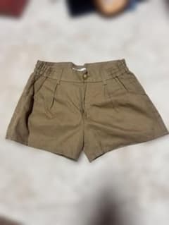 ハイウエスト ショートパンツ カーキのサムネイル
