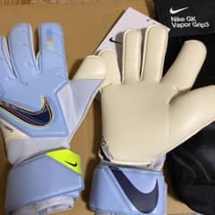NIKEキーパーグローブ　ヴェイパーグリップ9号のサムネイル