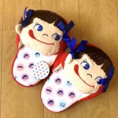 【新品】ペコちゃんスリッパのサムネイル