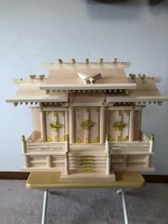 【専用】国産ひのき 神棚 屋根違い三社(大)のサムネイル