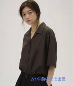 新品未使用TODAYFUL Silky Harfsleeve Shirts 新品未使用TODAYFUL Silky Harfsleeve Shirts - メルカリ