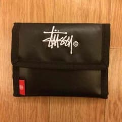 STUSSY折りたたみ財布のサムネイル