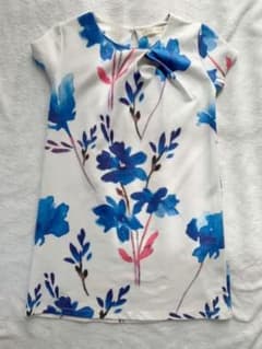 ZARA 花柄　ワンピ　140のサムネイル