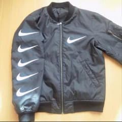 Nike ma-1のサムネイル
