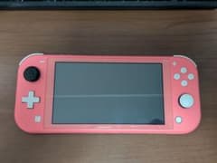 Nintendo Switch Lite ピンク 充電線付きのサムネイル