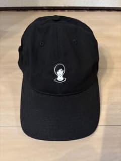KYNE × KIYONAGA&CO. × NEW ERA キャップ ブラック KYNE × KIYONAGA&CO. × NEW ERA キャップ ブラック - メルカリ