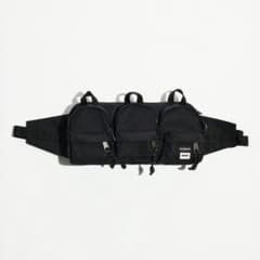超美品】AVAVAV × EASTPAK ボディバッグ ベルトバッグ ブラック - メルカリ
