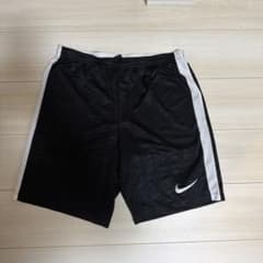 Nike DRI-FIT ブラック ハーフパンツ Lのサムネイル