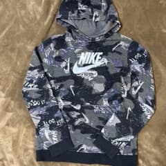 NIKE ナイキ　迷彩パーカー L 150 160のサムネイル