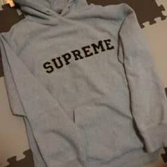 らりるれろ様専用 supreme グレーパーカーのサムネイル