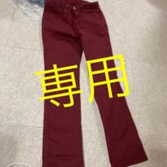 ストレートパンツのサムネイル