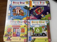 Bizzy Bear 絵本 4冊セット 仕掛け絵本のサムネイル