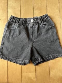 デニム　ショートパンツ　130㎝のサムネイル