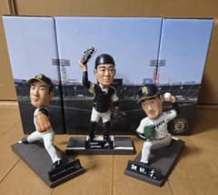 阪神タイガースボブルヘッド3体コンプリートセット 阪神タイガース 2026ボブルヘッド3体コンプリートset 岩崎.石井.坂本