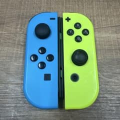 ①Nintendo Switch 青/黄Joy-Con 本体　中古使用品 純正】Nintendo Switch Joy-Con ブルー イエロー - メルカリ