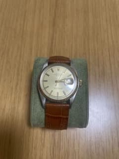 ROLEX OYSTER PERPETUAL DATEJUSTのサムネイル