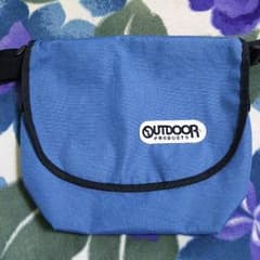 アウトドアバックのサムネイル