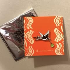 ミセス　ゼンジン未到イミュータブル　ガチャ　ピンズのサムネイル
