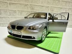  5series 京商 ディーラー特注1/18 箱無し 本体のみ お値下げ！BMW 5series 京商 ディーラー特注1/18 箱無し 本体のみ