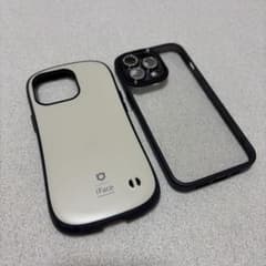 iFace Reflection iPhone13pro用ケース2点のサムネイル