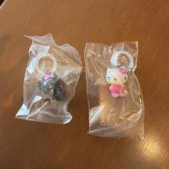 ハローキティ めじるしアクセサリー 2個セット バラ売り可のサムネイル