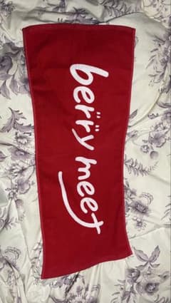 berry meet タオル 赤のサムネイル