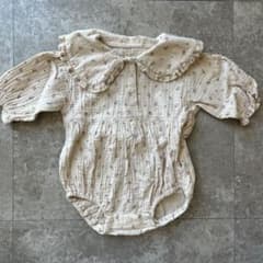 小花柄フリル付き襟ロンパース 70のサムネイル